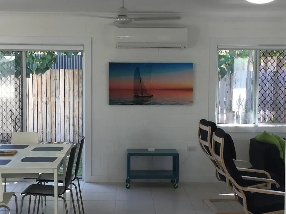 Holiday home Airy Home - 3 Bedrooms & Office Ross River